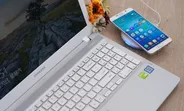 Motorola Razr 2022 design showcased