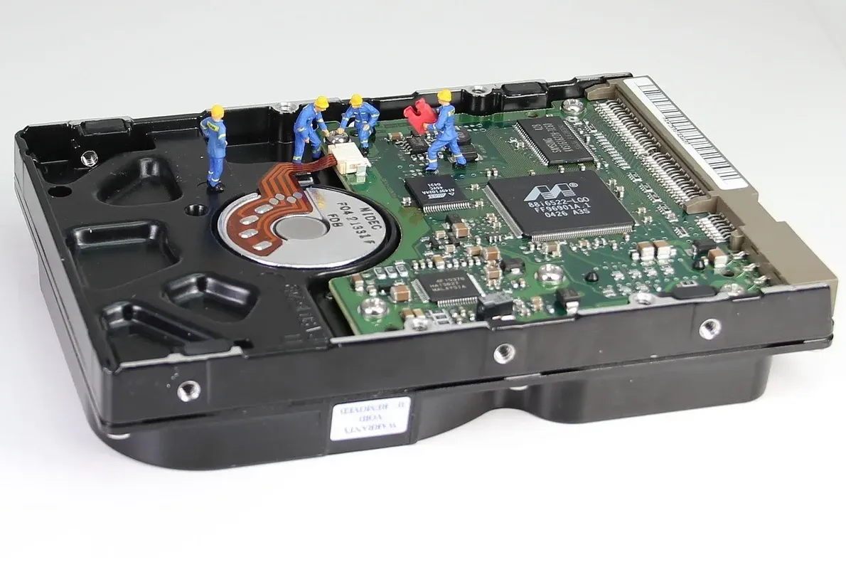 The end of hard drives is near: sales drop 33% year over year